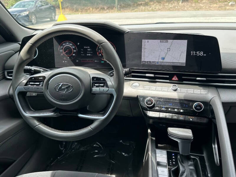 2023 Hyundai Elantra