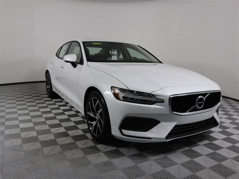2020 Volvo S60 T5 Momentum