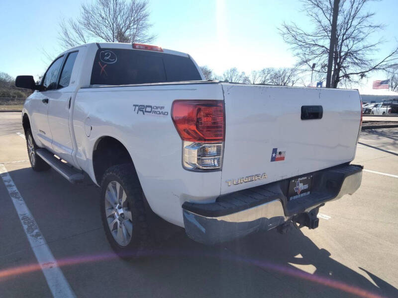 2011 Toyota Tundra Grade