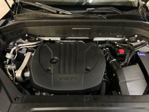2023 Volvo XC90 B5 Core