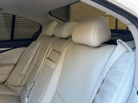 2016 Infiniti Q50 Red Sport 400