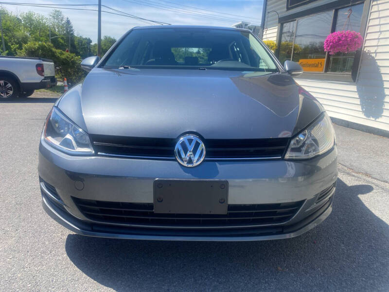 2016 Volkswagen Golf TSI S