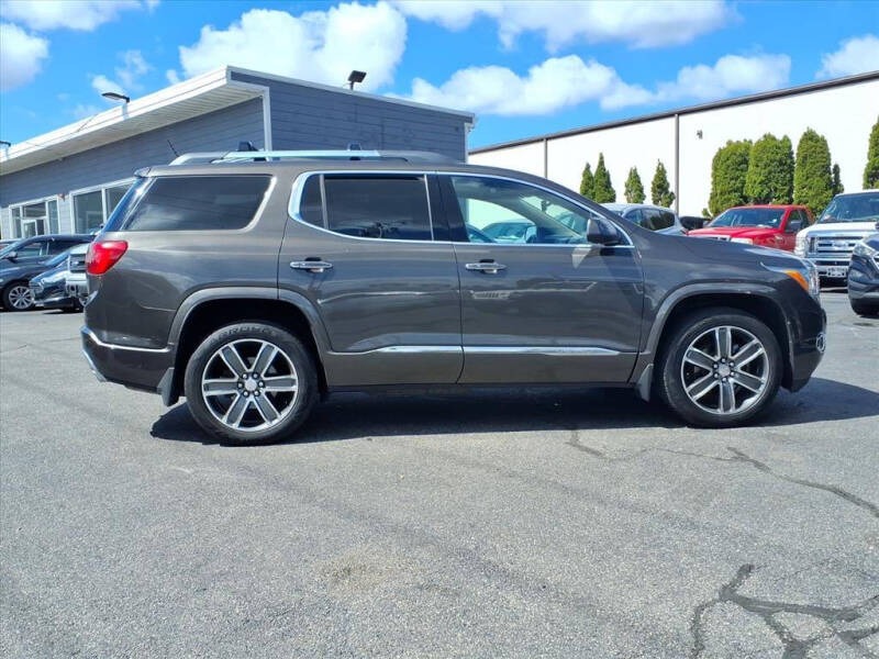 2019 GMC Acadia Denali