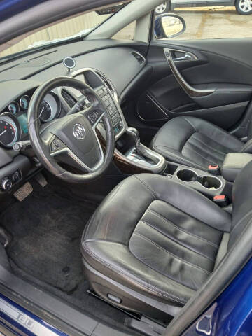 2013 Buick Verano Leather Group