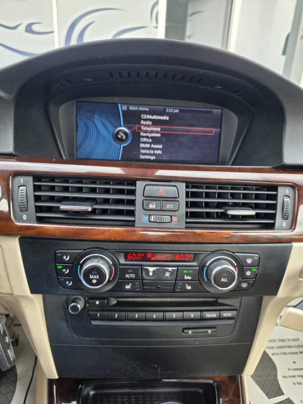 2011 BMW 3 Series 328i