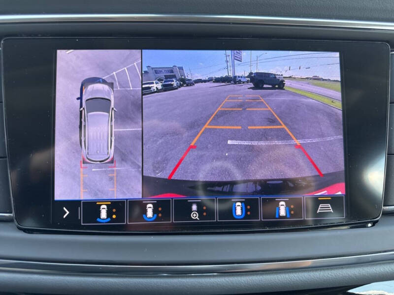 2021 Buick Enclave Essence