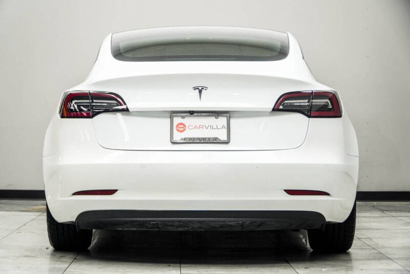 2021 Tesla Model 3 Standard Range Plus