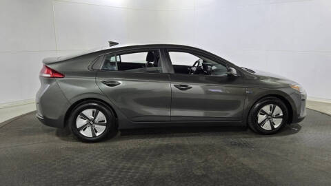 2020 Hyundai Ioniq Hybrid Blue