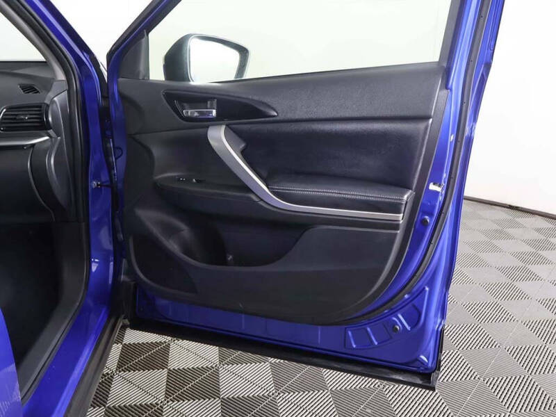 2022 Mitsubishi Eclipse Cross SE