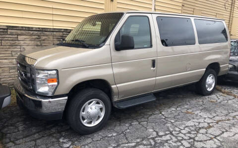 2012 Ford E-350 for sale at D -N- J Auto Sales Inc. in Fort Wayne IN