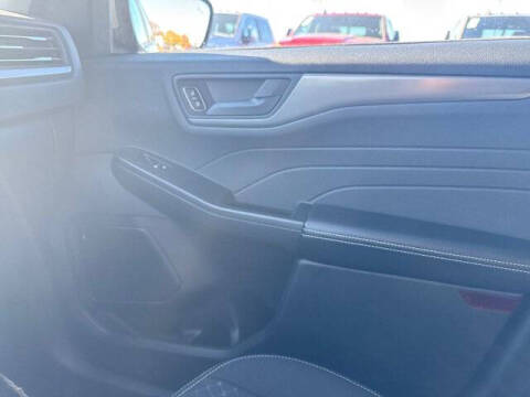 2025 Ford Escape Active