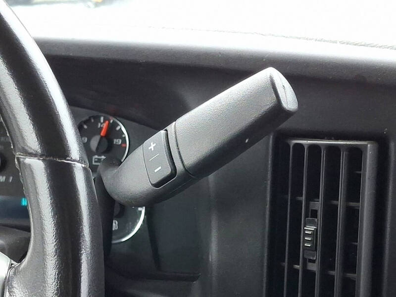 2017 Chevrolet Express LS 2500