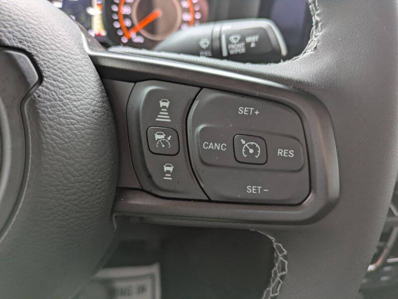 2025 Jeep Gladiator High Tide