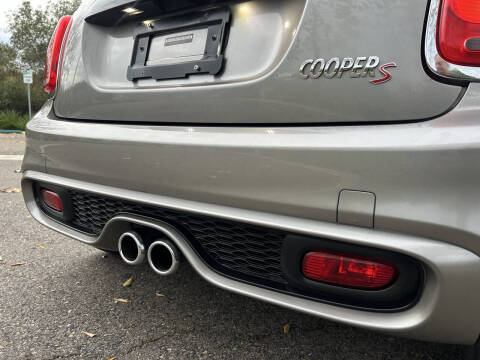 2017 MINI Hardtop 2 Door Cooper S