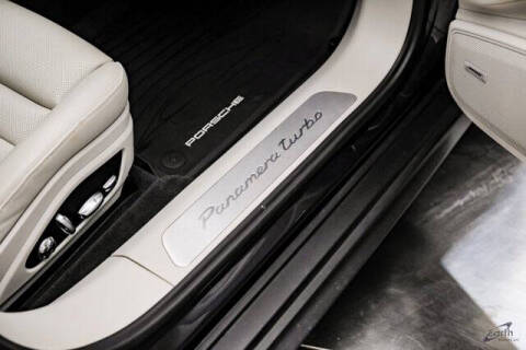 2018 Porsche Panamera Turbo Sport Turismo