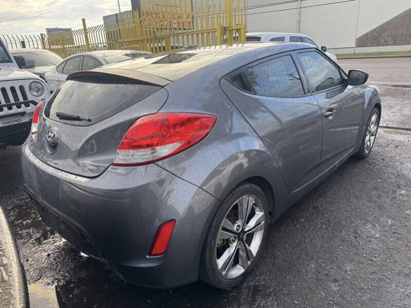 2017 Hyundai Veloster