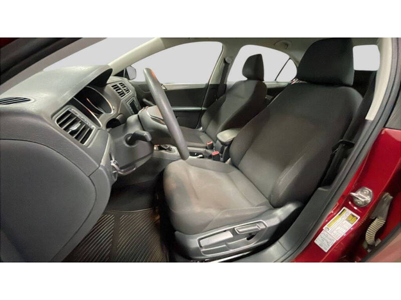 2016 Volkswagen Jetta