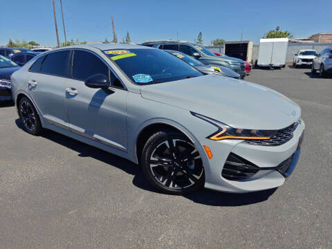 2023 Kia K5