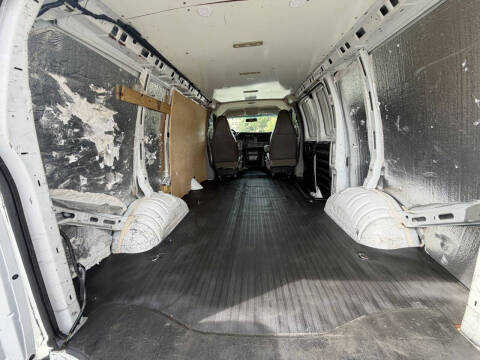 2016 Chevrolet Express 2500