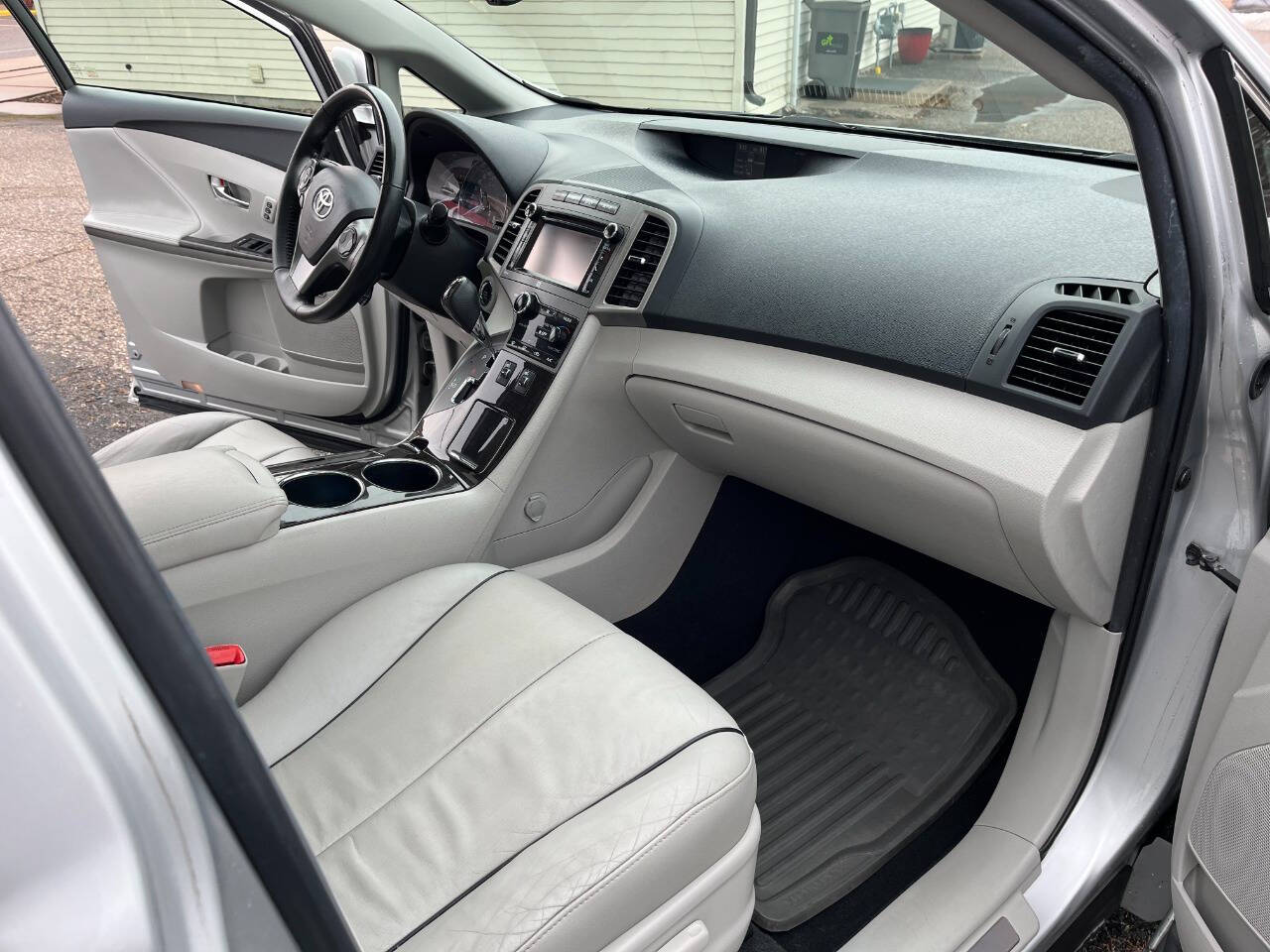 2013 Toyota Venza 65
