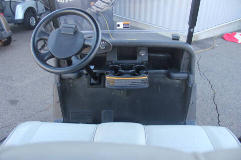 2020 E-Z-GO RXV ELiTE