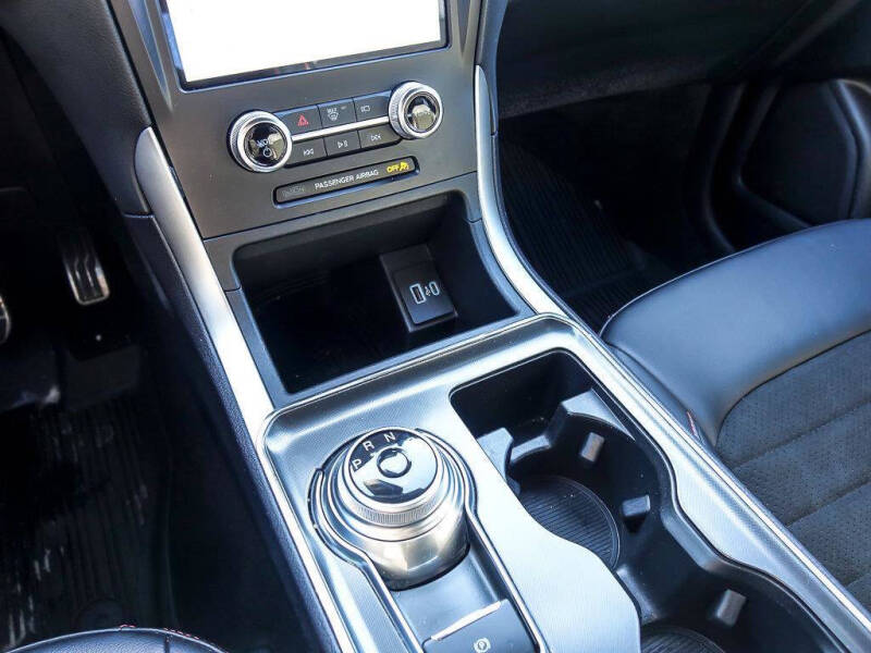 2024 Ford Edge ST-Line