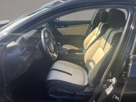 2018 Honda Civic Sport