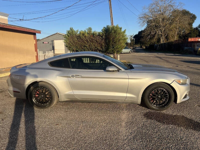 2015 Ford Mustang V6