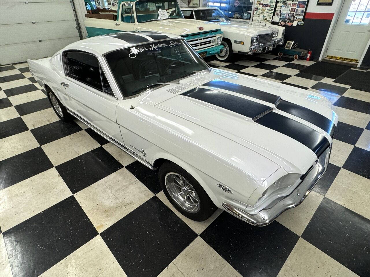 1965 Ford Mustang 8