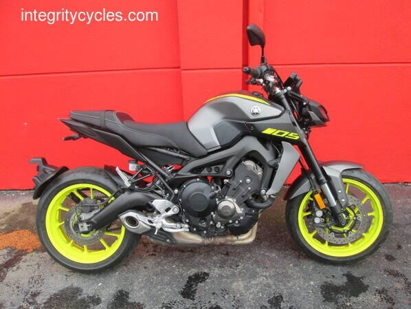 2018 Yamaha MT-09