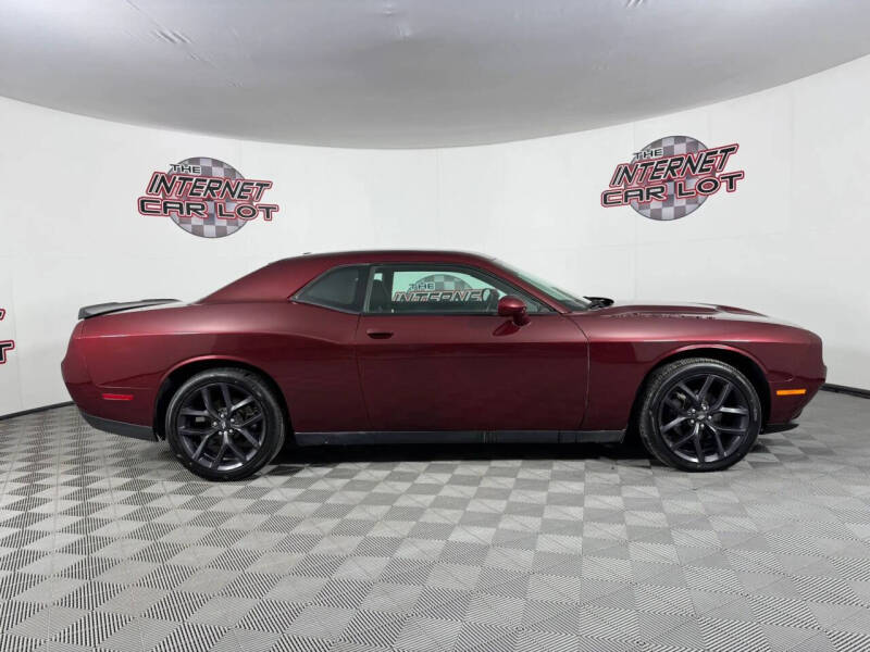 2021 Dodge Challenger SXT