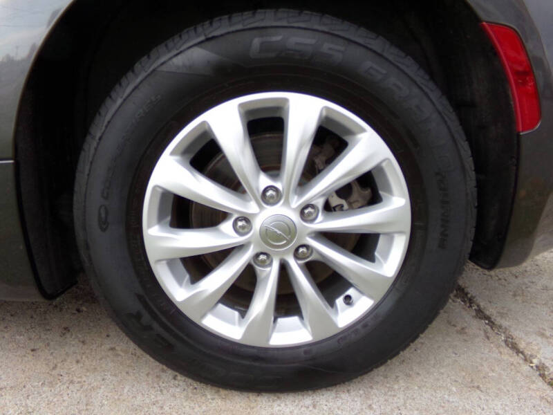 2018 Chrysler Pacifica Touring L