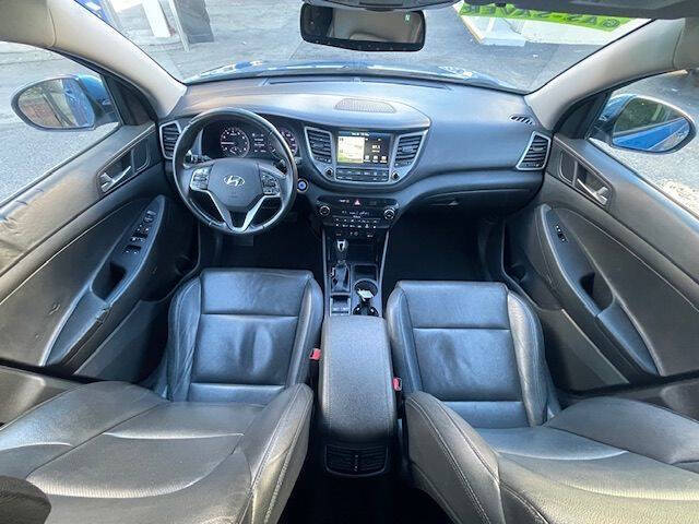 2017 Hyundai Tucson SE Plus