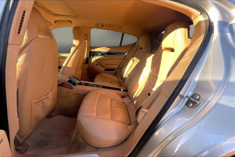 2012 Porsche Panamera