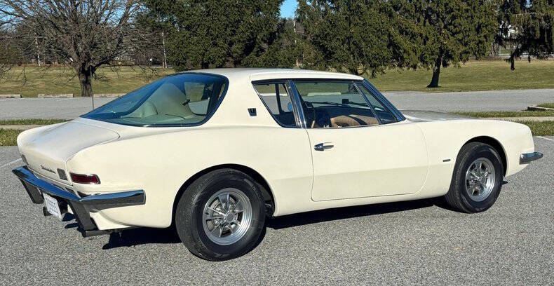 1963 Studebaker Avanti
