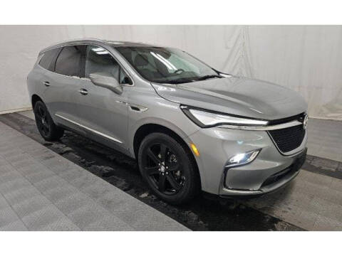 2024 Buick Enclave Essence