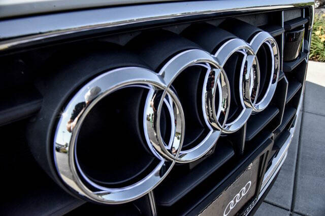 2023 Audi Q8 quattro Premium Plus 55 TFSI