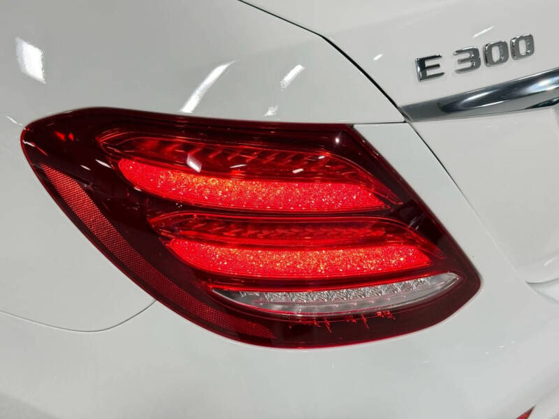 2019 Mercedes-Benz E-Class E 300 4MATIC