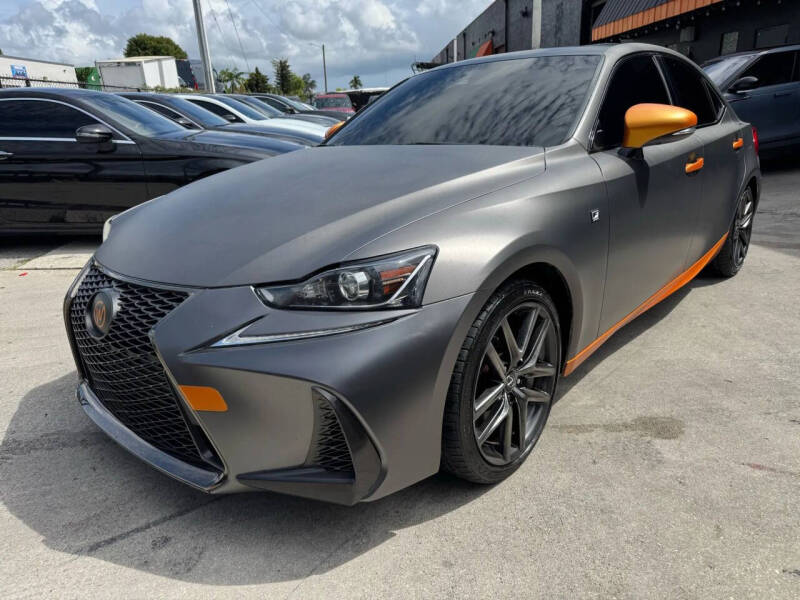 2017 Lexus IS 200t