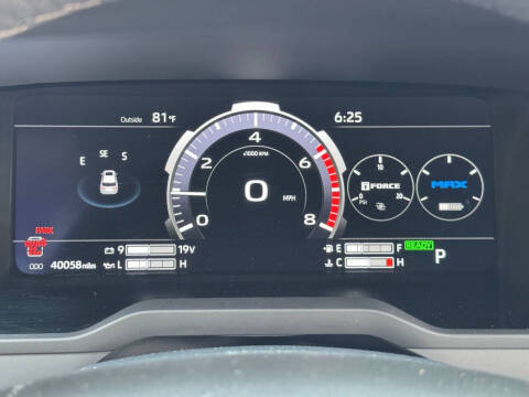 2023 Toyota Sequoia SR5