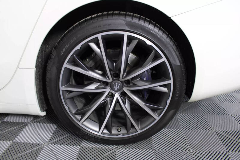 2019 Maserati Ghibli SQ4 GranLusso