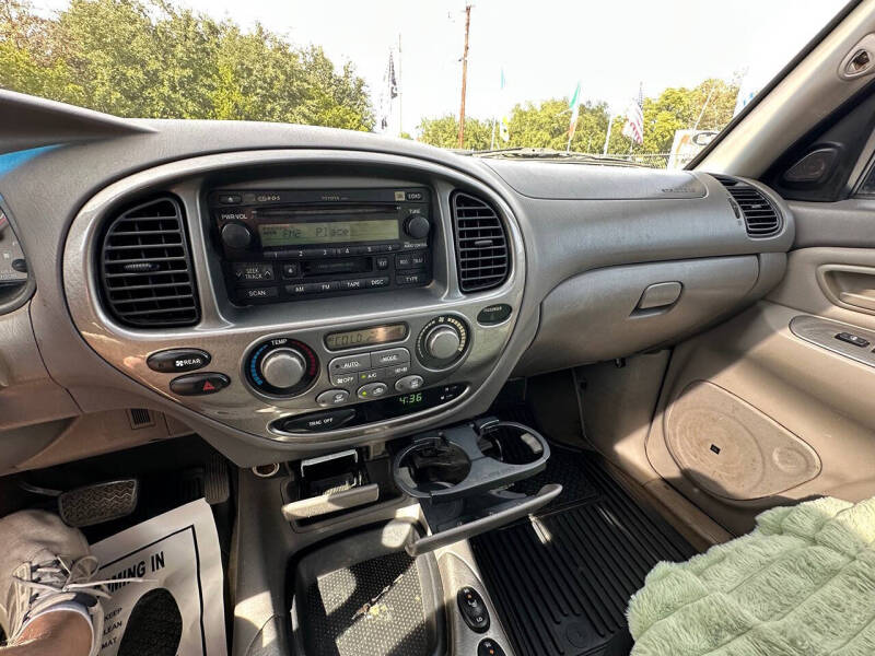 2003 Toyota Sequoia Limited