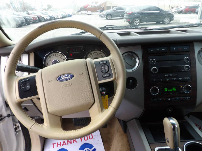 2011 Ford Expedition XLT