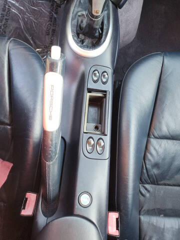 2002 Porsche 911 Carrera 4