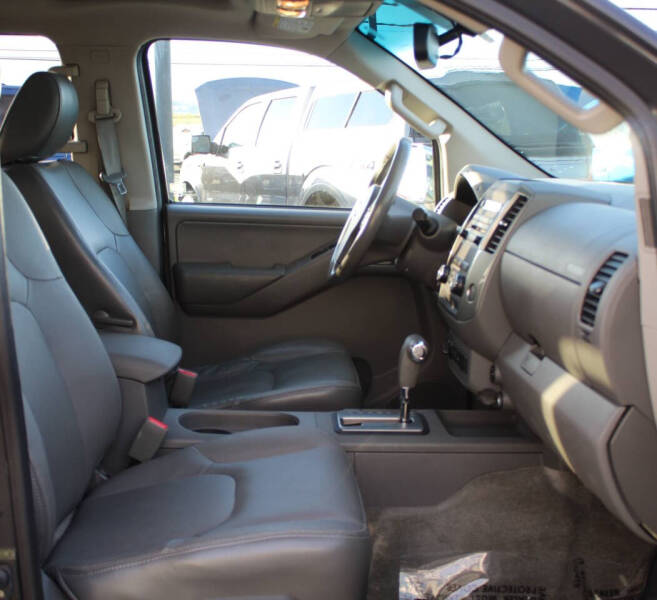 2012 Nissan Frontier SL