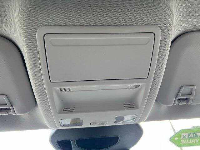 2022 Ford Escape Hybrid SE