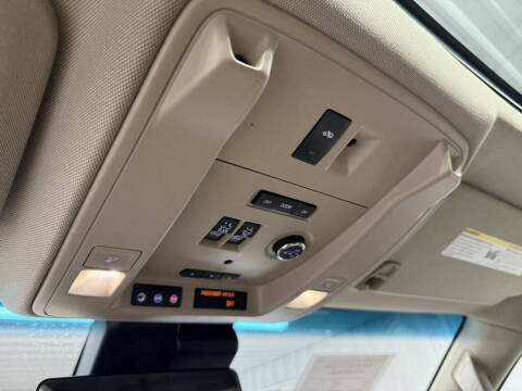 2017 Cadillac Escalade ESV Premium Luxury