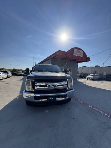 2019 Ford F-350 Super Duty XLT