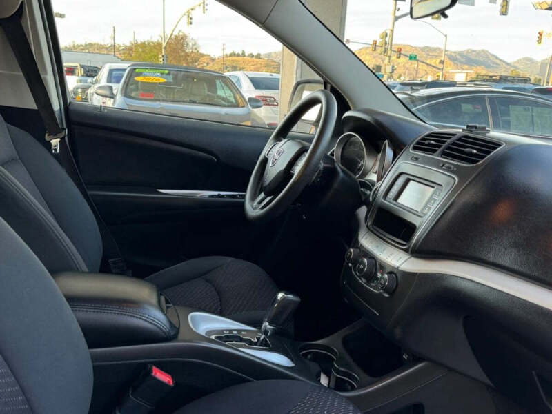 2017 Dodge Journey SE