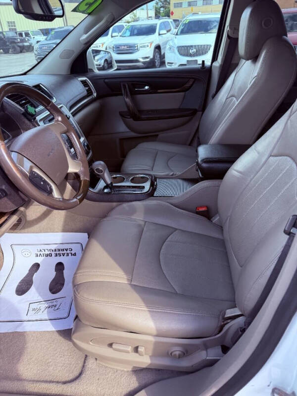 2013 GMC Acadia Denali